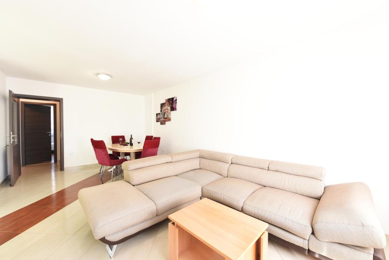 Apartments Mirasol อูมัค ภายนอก รูปภาพ